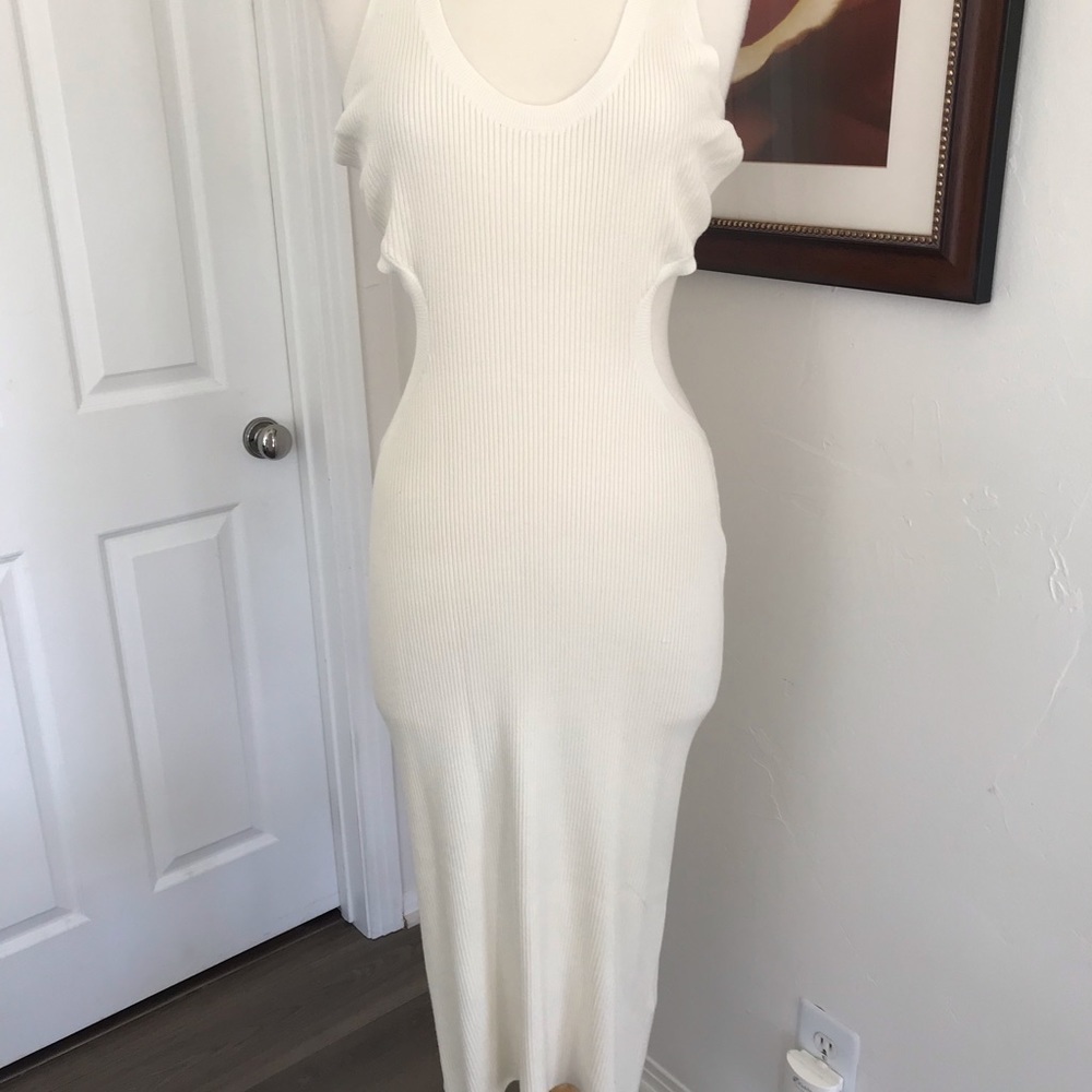 Knit Side Cutout Midi Dress - Picture 4 of 9